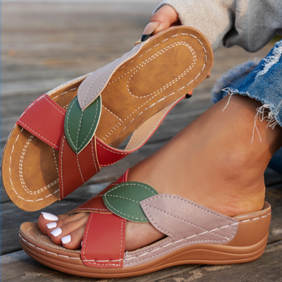 Kaia – Effortless Slip-On Sandals for Sunny Days