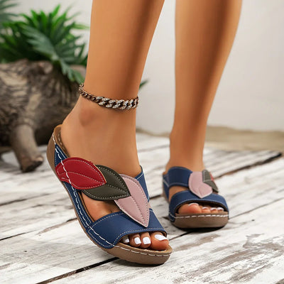 Kaia – Effortless Slip-On Sandals for Sunny Days